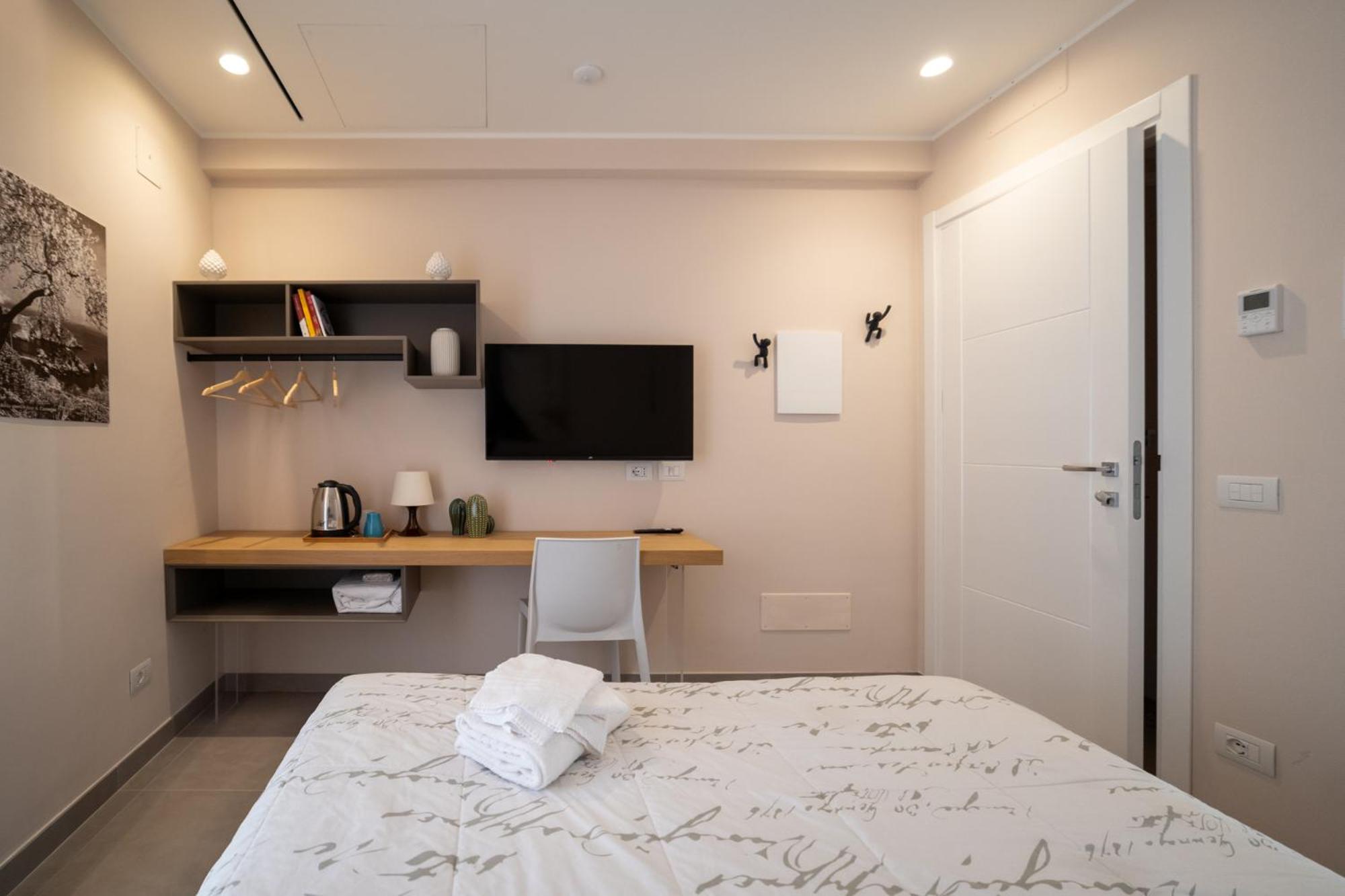 Taoetna Guest House, ตาออร์มินา ภายนอก รูปภาพ